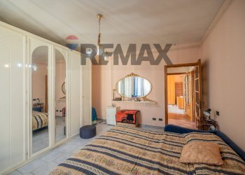 Camera / camera da letto - Casa indipendente VIA CORNEDOLE
 
89, Castelnovo di Sotto - foto 38