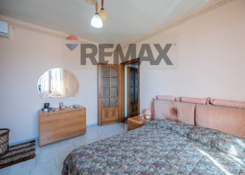 Camera / camera da letto - Casa indipendente VIA CORNEDOLE
 
89, Castelnovo di Sotto - foto 44