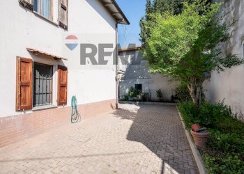 Casa all\'aperto - Casa indipendente VIA CORNEDOLE
 
89, Castelnovo di Sotto - foto 54