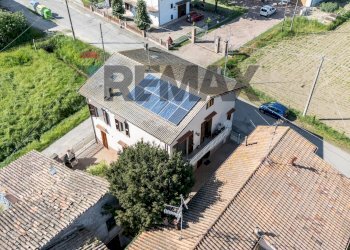 Casa all\'aperto - Casa indipendente VIA CORNEDOLE
 
89, Castelnovo di Sotto - foto 59
