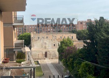 Edificio all\'aperto - Apartment via san giovanni alle catacombe
 
7, Siracusa - photo 1