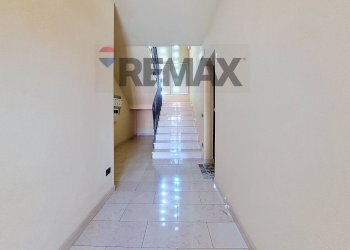 Hall / corridoio - Trilocale Via Ramoneto
21, Piombino Dese - foto 12