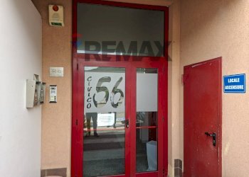 Hall / corridoio - Commercial Premises Viale Cadore
56, Ponte nelle Alpi - photo 9