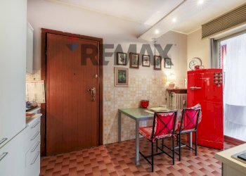 Sala da pranzo - Trilocale via Mario CaMpagnoli
 
4, Novara - foto 24