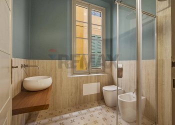 Bagno - Apartment Via Fontanelli
3, Reggio nell'Emilia - photo 10
