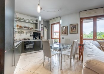 Soggiorno - Four-room apartment Corso Giulio Cesare
 
67, Torino - photo 12