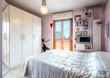 Camera - Four-room apartment Corso Giulio Cesare
 
67, Torino - photo 20