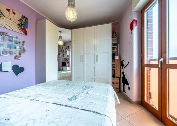 Camera - Four-room apartment Corso Giulio Cesare
 
67, Torino - photo 23