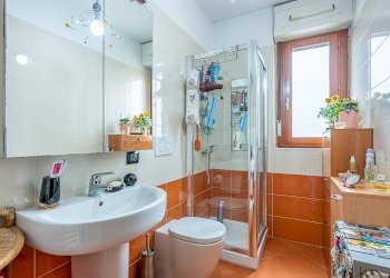Bagno - Four-room apartment Corso Giulio Cesare
 
67, Torino - photo 26