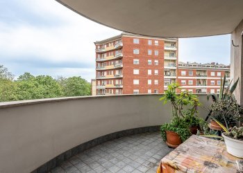 Terrazzo - Four-room apartment Corso Giulio Cesare
 
67, Torino - photo 28