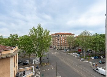 Vista - Four-room apartment Corso Giulio Cesare
 
67, Torino - photo 36