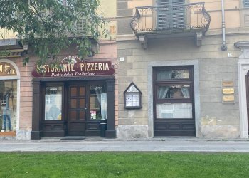 Foto 3 - Commercial Premises Piazza Vineis
6, Saluzzo - photo 3