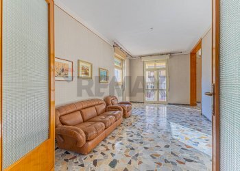 Soggiorno - Apartment Via Flumenargia
 
42, Sassari - photo 2