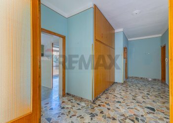 Hall / corridoio - Apartment Via Flumenargia
 
42, Sassari - photo 18
