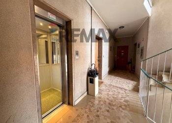 Hall / corridoio - Bilocale Via Giuseppe Govone
 
94, Milano - foto 13