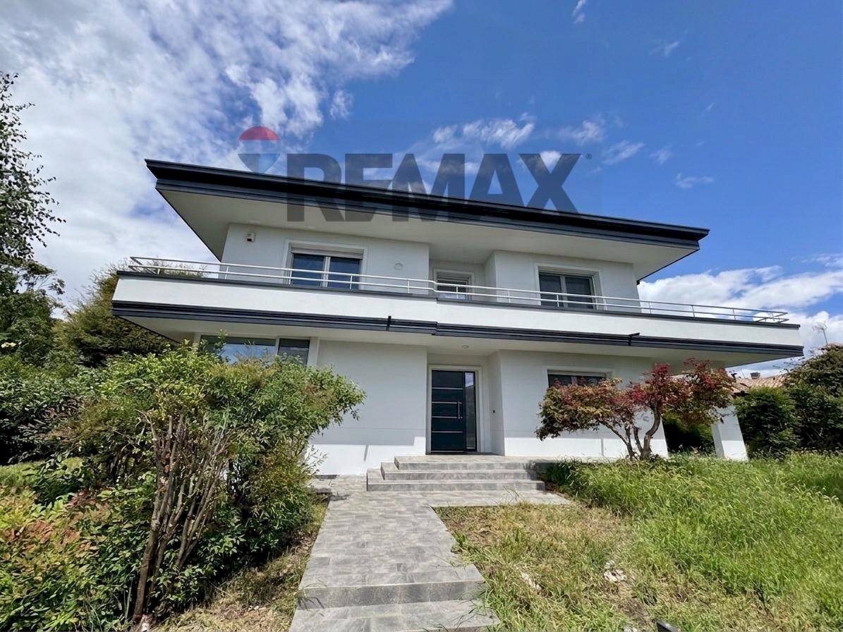 Foto 1 - Villa Via Guglielmo Marconi
 
22, Reana del Rojale - foto 1
