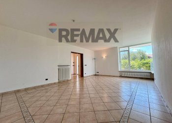 Soggiorno - Villa Via Guglielmo Marconi
 
22, Reana del Rojale - foto 3