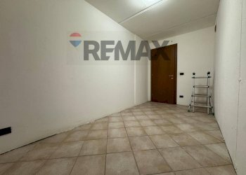Magazzino - Villa Via Guglielmo Marconi
 
22, Reana del Rojale - foto 27