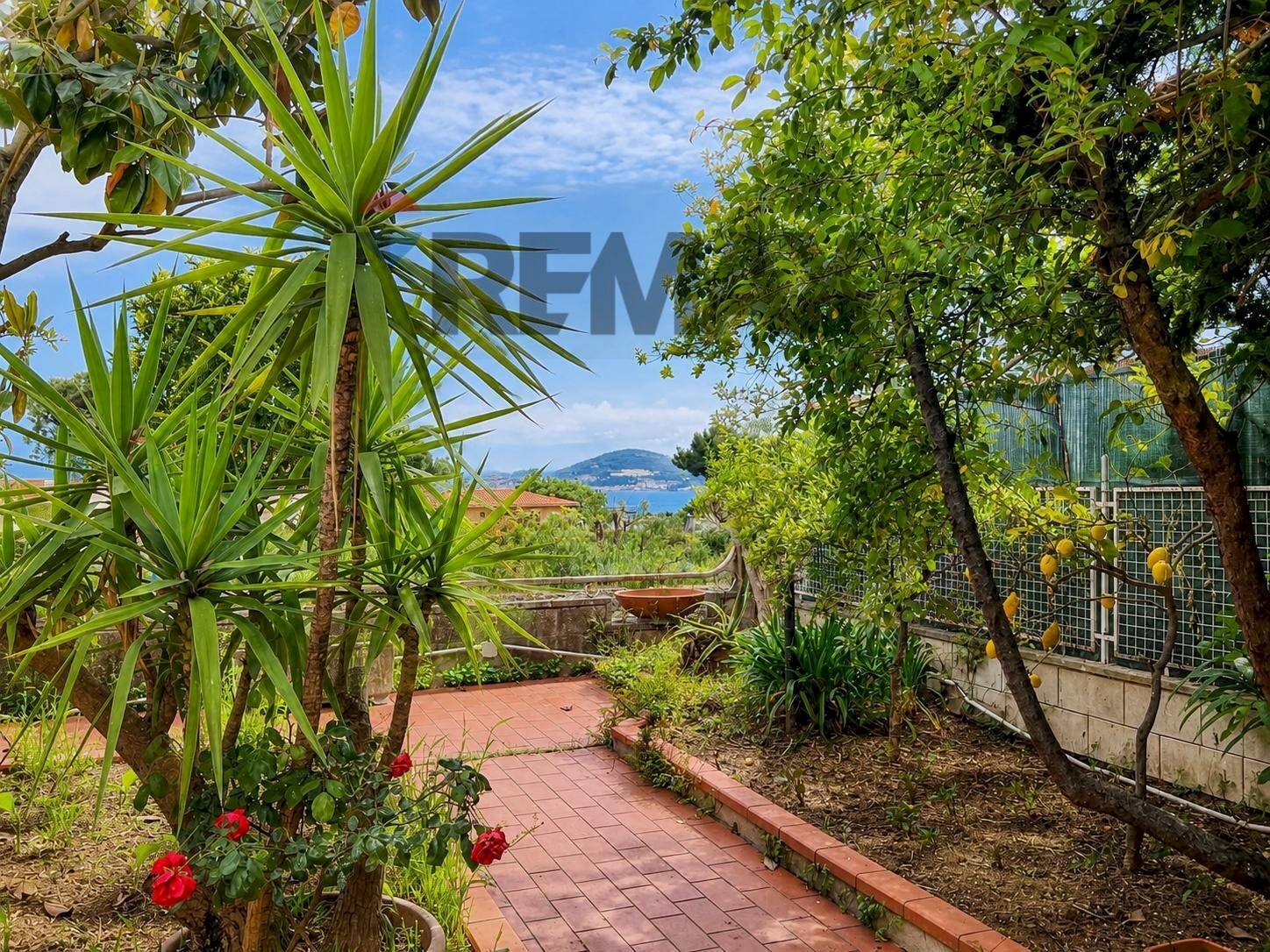 Giardino - Terraced Villa Via Cicerone Tullio
 
snc, Formia - photo 1