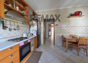 Cucina - Trilocale Corso Amedeo Di Savoia Duca D'aosta
 
210, Napoli - foto 14