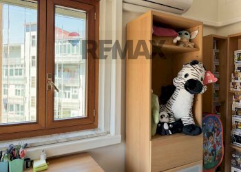 Camera / camera da letto - Trilocale Corso Amedeo Di Savoia Duca D'aosta
 
210, Napoli - foto 24