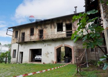 Casa all\'aperto - Rustico VIA 4 NOVEMBRE
4, Osnago - foto 3