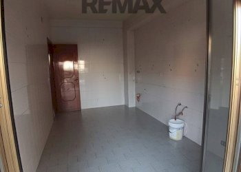 Stanza vuota - Apartment via Don Luigi Sturzo
18, Carini - photo 12