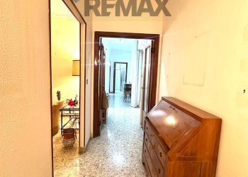 Hall / corridoio - Trilocale Via Sammartino
 
22, Palermo - foto 4