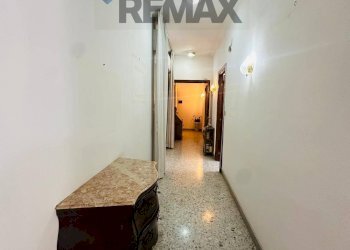Hall / corridoio - Trilocale Via Sammartino
 
22, Palermo - foto 8