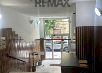 Ricezione / Lobby - Trilocale Via Sammartino
 
22, Palermo - foto 28