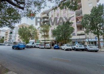 Edificio all\'aperto - Appartamento Via Empedocle Restivo
 
154, Palermo - foto 3