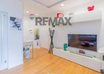 Soggiorno - Appartamento Via Empedocle Restivo
 
154, Palermo - foto 9