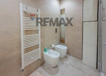Bagno - Appartamento Via Empedocle Restivo
 
154, Palermo - foto 13