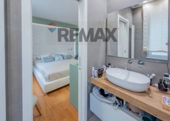 Bagno - Appartamento Via Empedocle Restivo
 
154, Palermo - foto 24