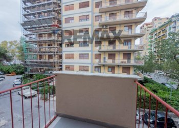 Balcone - Appartamento Via Empedocle Restivo
 
154, Palermo - foto 44