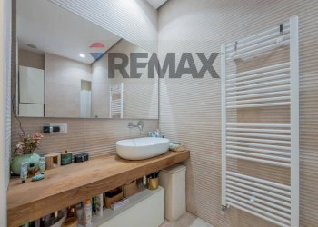 Bagno - Appartamento Via Empedocle Restivo
 
154, Palermo - foto 46