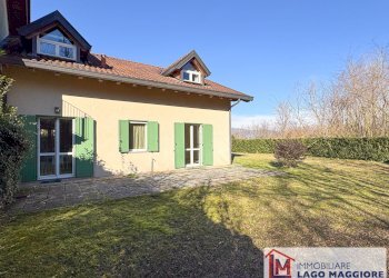 Foto 3 - Villa Via Milano
 
1037, Ispra - photo 3