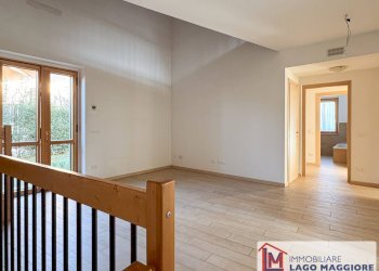 Foto 24 - Villa Via Milano
 
1037, Ispra - photo 24