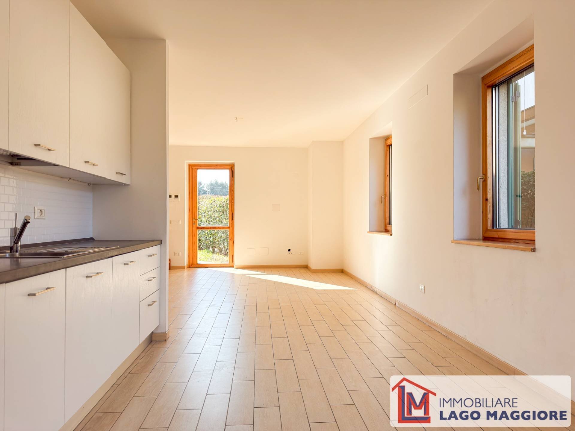 Foto 2 - Villa a Schiera Via Milano
1037, Ispra - foto 2
