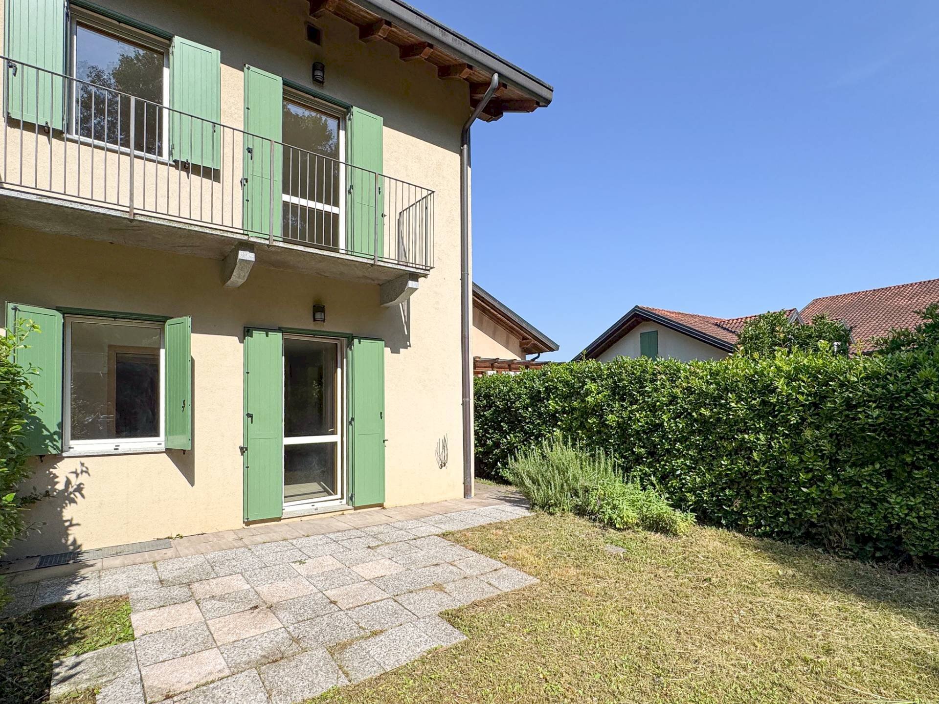 Foto 2 - Villa a Schiera Via Milano
1037, Ispra - foto 2