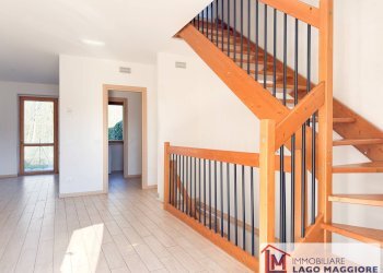 Foto 14 - Villa a Schiera Via Milano
 
1037, Ispra - foto 14