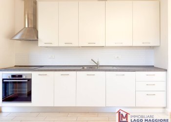 Foto 18 - Villa a Schiera Via Milano
 
1037, Ispra - foto 18