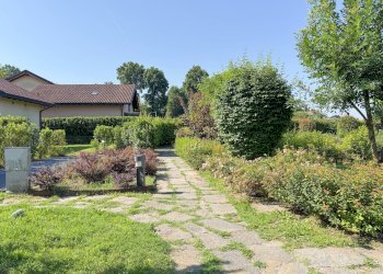 Foto 12 - Villa a Schiera Via Milano
 
1037, Ispra - foto 12