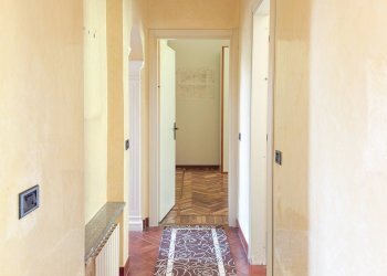 Foto 15 - Three-room apartment Via Sist
 
65, Taino - photo 15