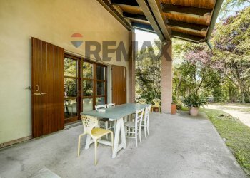 Terrazza - Villa via Quercia
 
130, Cavezzo - photo 12