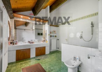 Bagno - Villa via Quercia
 
130, Cavezzo - photo 45