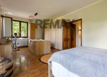 Camera / camera da letto - Villa VIA GIUSEPPE GARIBALDI
 
9, Orino - foto 13