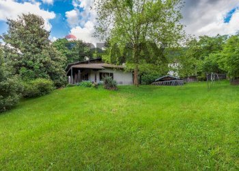 Giardino - Villa VIA GIUSEPPE GARIBALDI
 
9, Orino - foto 27