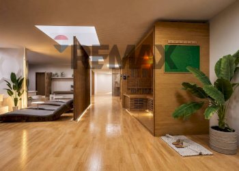 Hall / corridoio - Villa VIA GIUSEPPE GARIBALDI
 
9, Orino - foto 53