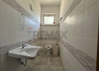 Bagno - Commercial Premises via firenze
 
23, Nettuno - photo 19
